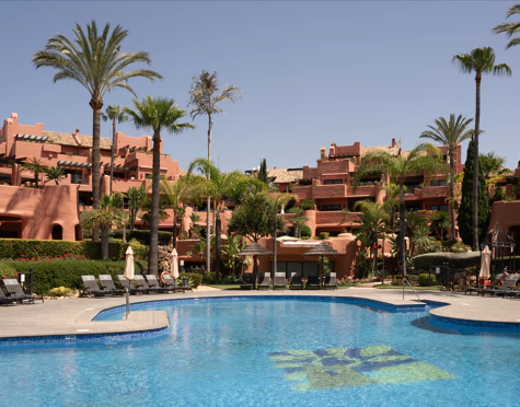 Apartment for sale in Torre Bermeja, Estepona East