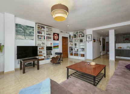 CENTRAL APARTMENT FOR SALE IN SAN PEDRO
