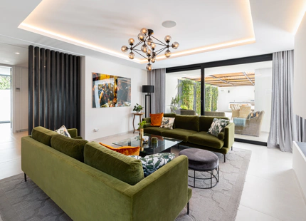 VILLA DE LUJO FAMILIAR EN VENTA EN NUEVA ANDALUCÍA