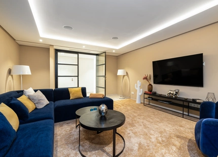 VILLA DE LUJO FAMILIAR EN VENTA EN NUEVA ANDALUCÍA