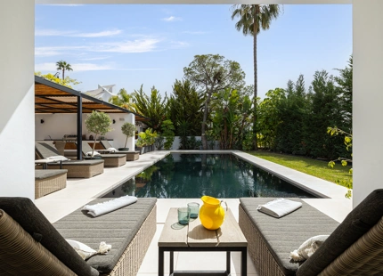 VILLA DE LUJO FAMILIAR EN VENTA EN NUEVA ANDALUCÍA