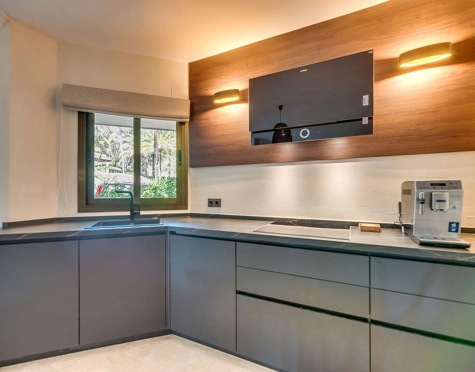 Ground Floor Apartment for sale in Elviria, Marbella Este