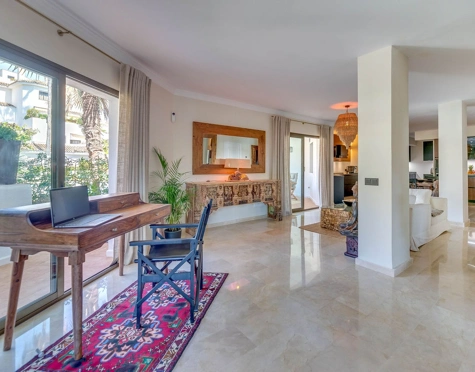 Ground Floor Apartment for sale in Elviria, Marbella Este