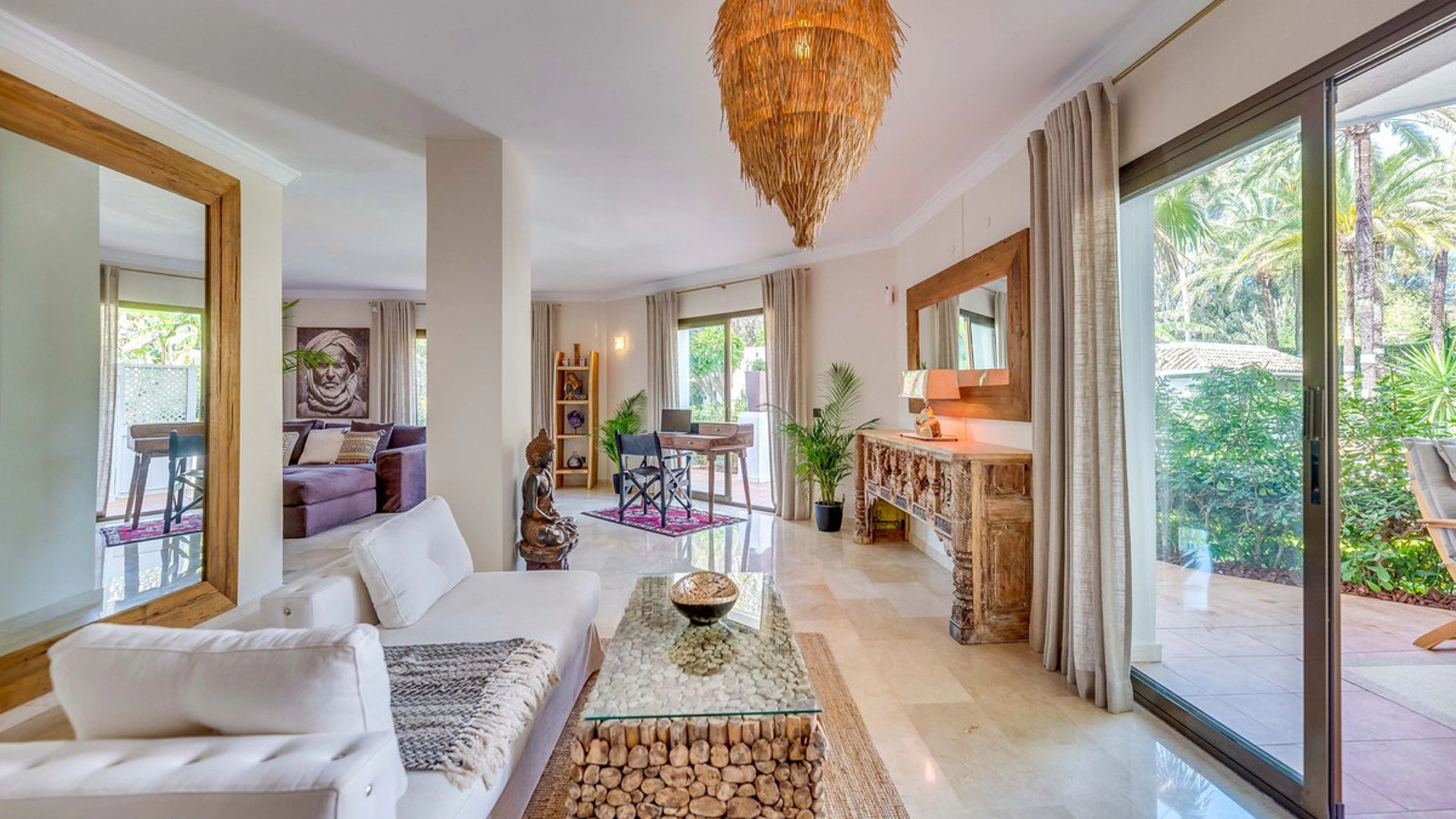 Ground Floor Apartment for sale in Elviria, Marbella East