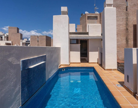Duplex Penthouse for sale in New Golden Mile, Estepona East