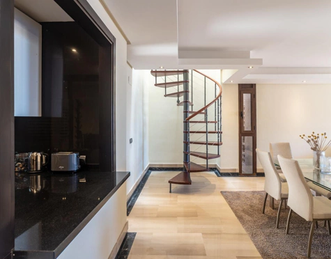 Duplex Penthouse for sale in New Golden Mile, Estepona East