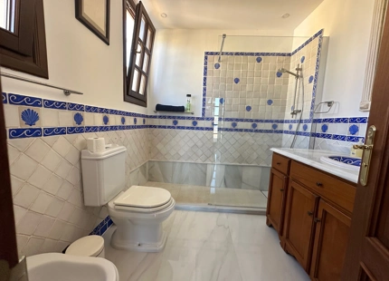 Casa en venta en Linda Vista Baja, San Pedro de Alcantara