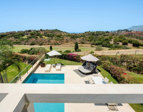 Villa Pareada en venta en Cabopino, Marbella Este