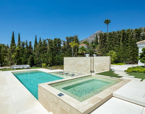 Villa for sale in Marbella Golden Mile