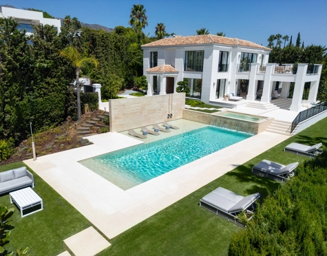 Villa for sale in Marbella Golden Mile