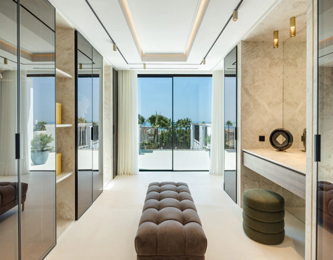 Villa for sale in Marbella Golden Mile