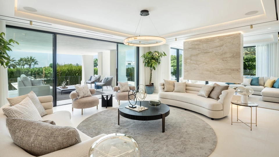 Villa en venta en Marbella Golden Mile