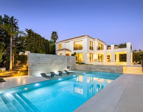 Villa for sale in Marbella Golden Mile