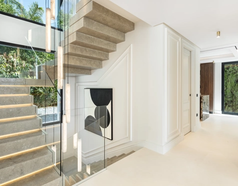 Villa for sale in Marbella Golden Mile