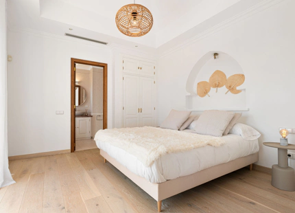 ELEGANT ANDALUSIAN-STYLE LUXURY VILLA IN EL PARAISO ALTO, ESTEPONA