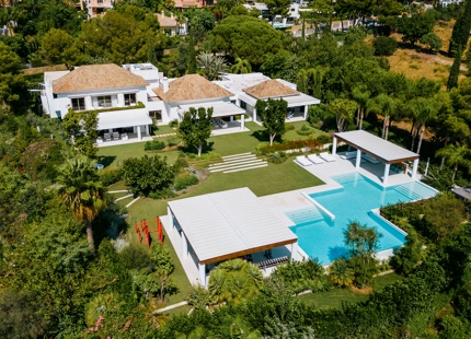 LUJOSA VILLA MEDITERRÁNEA EN SIERRA BLANCA