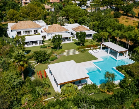LUXURIOUS MEDITERRANEAN VILLA IN SIERRA BLANCA