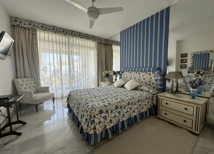 COZY LUXURY SHORT-TERM RENTAL IN ALCAZABA BEACH