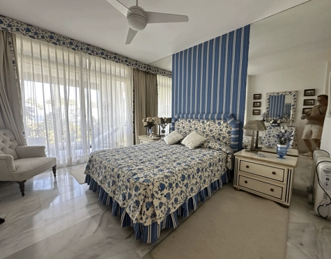 Apartamento en alquiler a corta temporada en Alcazaba Beach, Estepona East