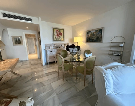 Apartamento en alquiler a corta temporada en Alcazaba Beach, Estepona East