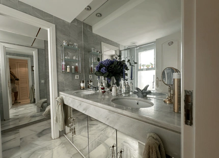 COZY LUXURY SHORT-TERM RENTAL IN ALCAZABA BEACH