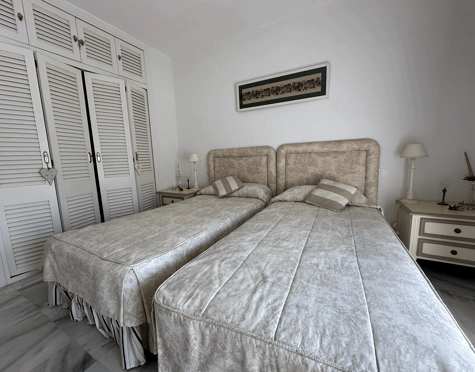 Apartamento en alquiler a corta temporada en Alcazaba Beach, Estepona East