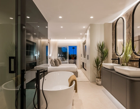 Ground Floor Apartment for sale in Costalita, Estepona East