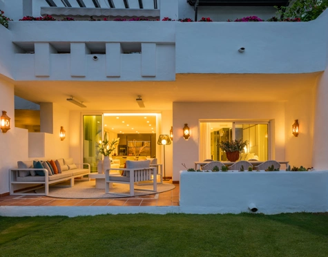 Ground Floor Apartment for sale in Costalita, Estepona East
