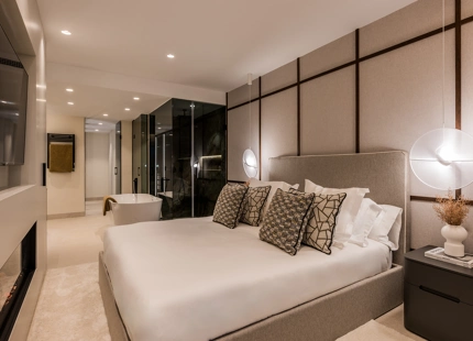 EXQUISITO APARTAMENTO EN PLANTA BAJA ORIENTADO AL SUR CON VISTAS AL MAR