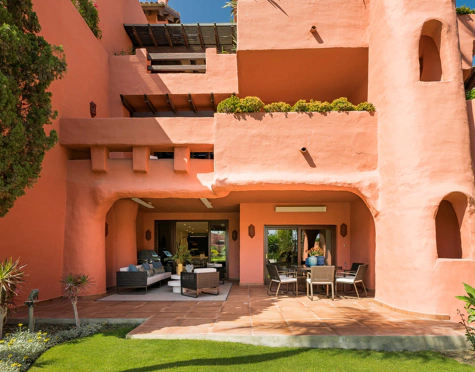 Ground Floor Apartment for sale in Estepona East