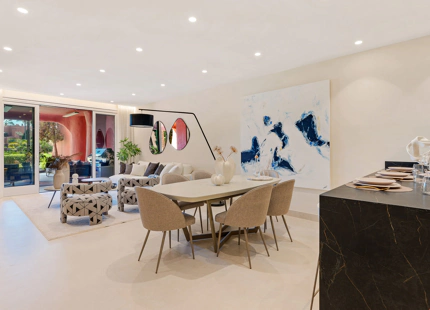 APARTAMENTO DE LUJO EN PLANTA BAJA TOTALMENTE RENOVADO CON VISTAS A JARDINES