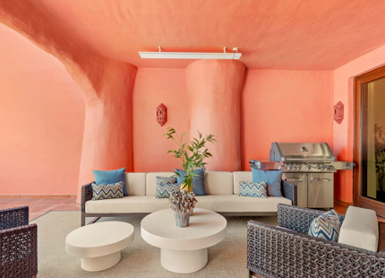 APARTAMENTO DE LUJO EN PLANTA BAJA TOTALMENTE RENOVADO CON VISTAS A JARDINES