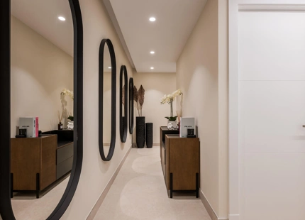 APARTAMENTO DE LUJO EN PLANTA BAJA TOTALMENTE RENOVADO CON VISTAS A JARDINES