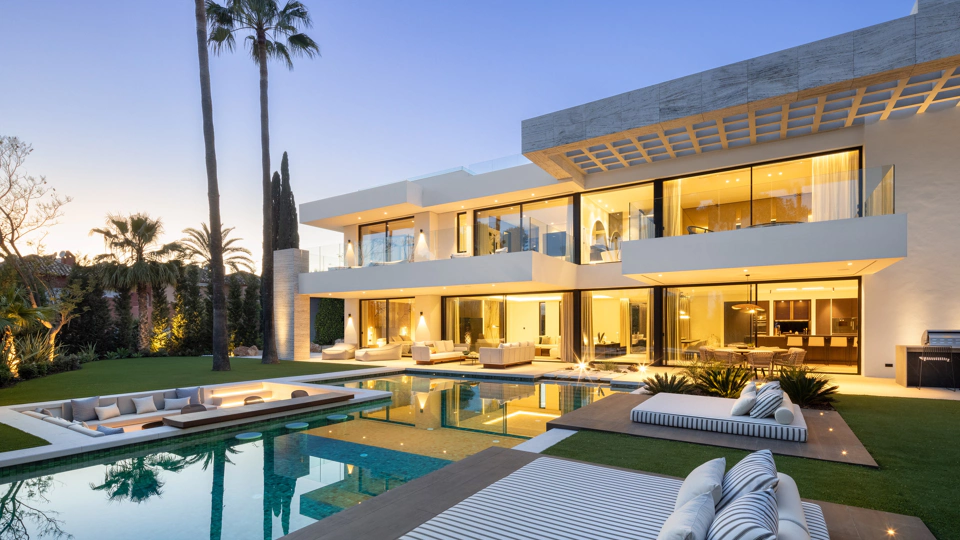 Pareado en venta en Nueva Andalucia, Marbella