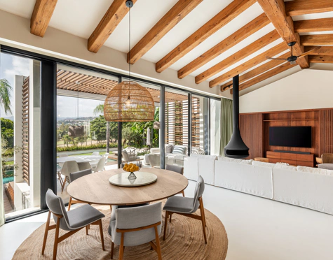 Villa for sale in Nueva Andalucia, Marbella