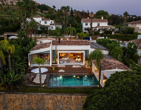 Villa for sale in Nueva Andalucia, Marbella