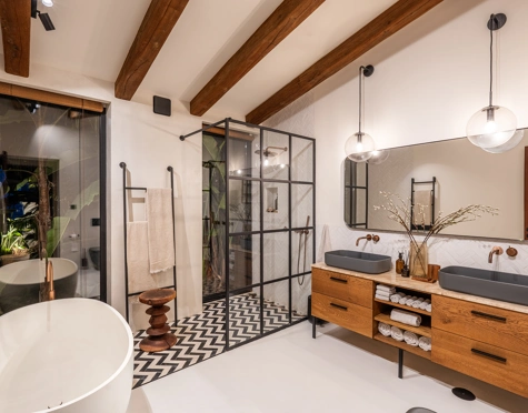 Villa for sale in Nueva Andalucia, Marbella