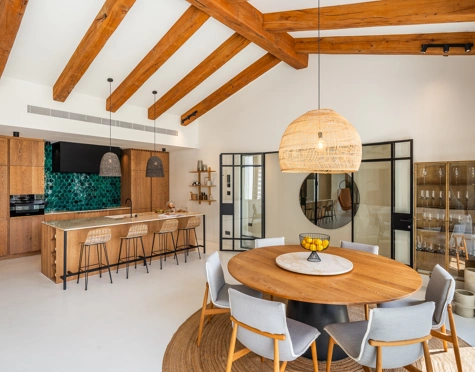 Villa for sale in Nueva Andalucia, Marbella