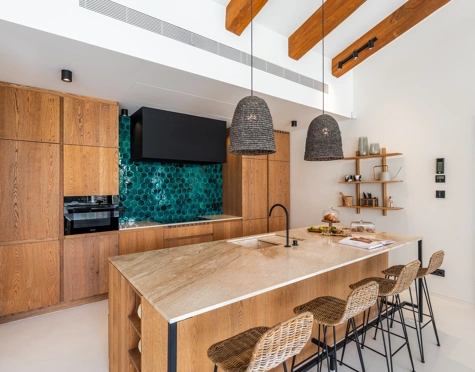 Villa for sale in Nueva Andalucia, Marbella