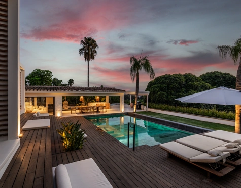 Villa for sale in Nueva Andalucia, Marbella