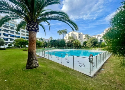 CHARMING DUPLEX PENTHOUSE IN THE HEART OF PUERTO BANUS