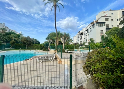 CHARMING DUPLEX PENTHOUSE IN THE HEART OF PUERTO BANUS