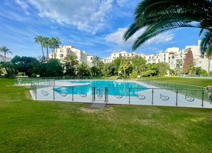 CHARMING DUPLEX PENTHOUSE IN THE HEART OF PUERTO BANUS