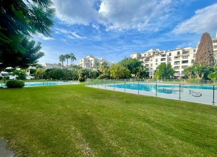 CHARMING DUPLEX PENTHOUSE IN THE HEART OF PUERTO BANUS