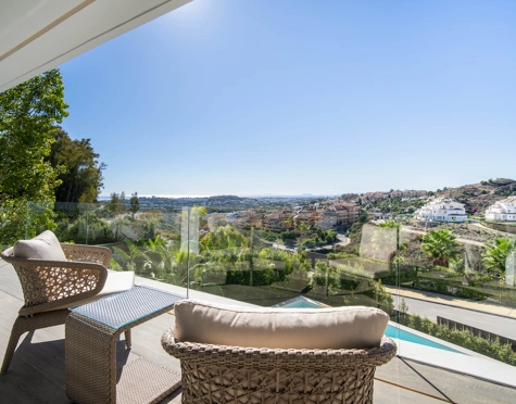 Villa for sale in Nueva Andalucia, Marbella