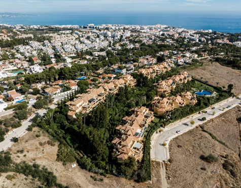 Apartamento en venta en Nueva Andalucia, Marbella