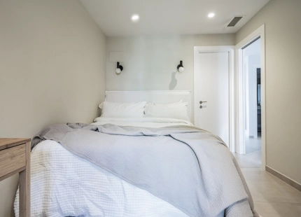 APARTAMENTO ELEGANTE EN NUEVA ANDALUCÍA