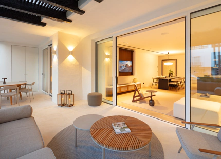 ELEGANTE APARTAMENTO MODERNO CON VISTAS AL MAR EN PUENTE ROMANO