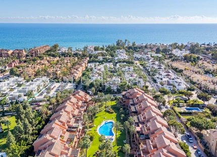 APARTAMENTO EN PLANTA BAJA JUNTO A LA PLAYA DE PUERTO BANÚS