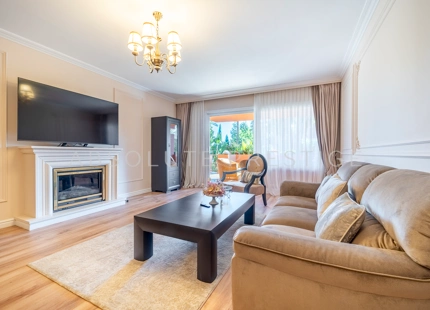 APARTAMENTO EN PLANTA BAJA JUNTO A LA PLAYA DE PUERTO BANÚS